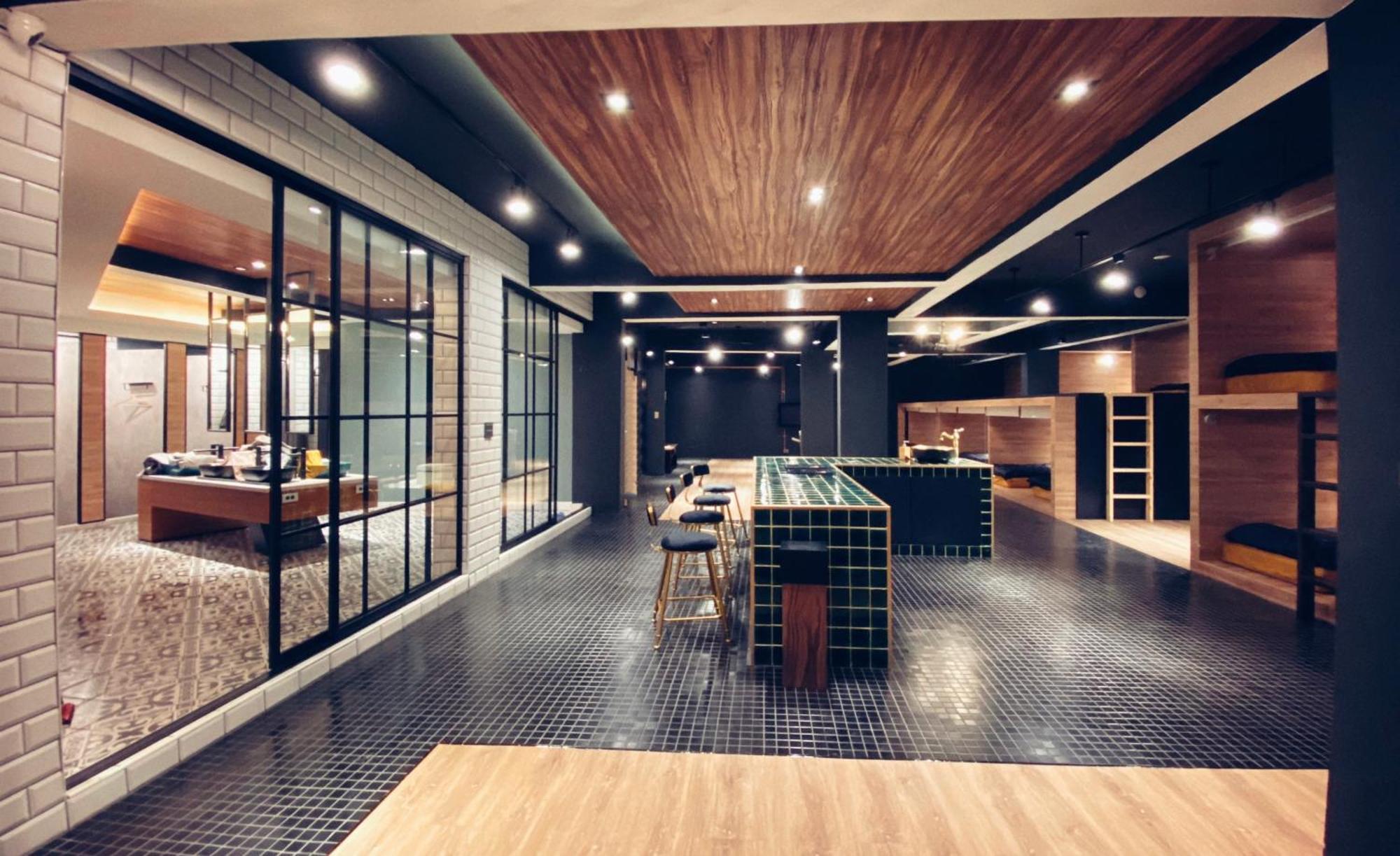 Perbed Hostel-Taichung Station Ngoại thất bức ảnh